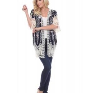 NWOT London Kaye Short Sleeve Navy Crochet Embroidered Cardigan Kimono One size